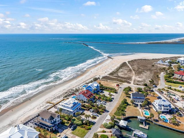 2201 S Waccamaw Dr., Murrells Inlet, SC 29576