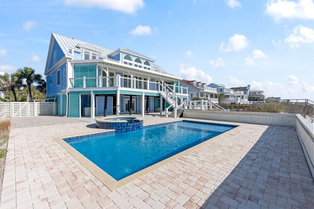 2201 S Waccamaw Dr., Murrells Inlet, SC 29576