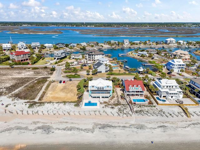 2201 S Waccamaw Dr., Murrells Inlet, SC 29576