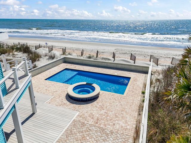 2201 S Waccamaw Dr., Murrells Inlet, SC 29576