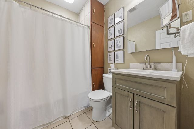 101 3rd Street NE, Mitchellville, IA 50169