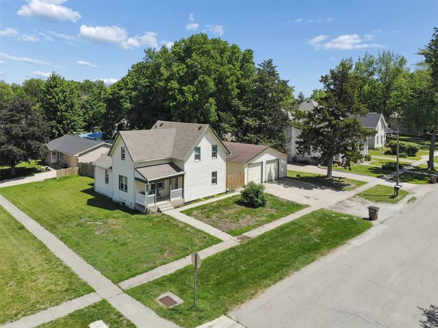 101 3rd Street NE, Mitchellville, IA 50169