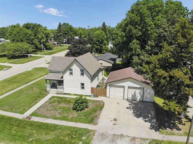101 3rd Street NE, Mitchellville, IA 50169