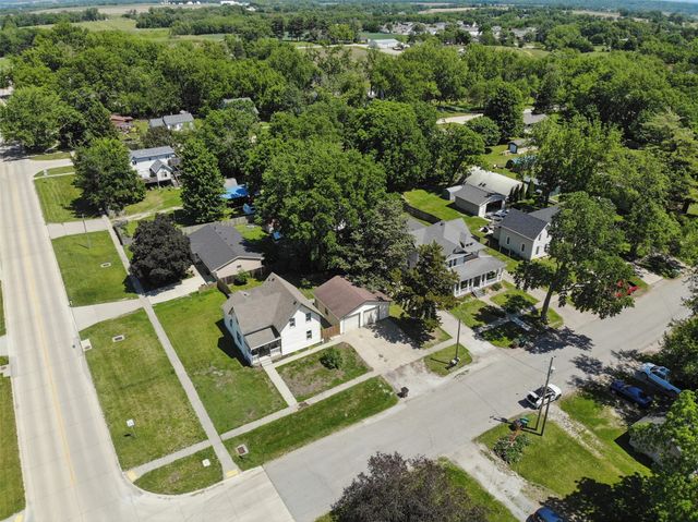 101 3rd Street NE, Mitchellville, IA 50169