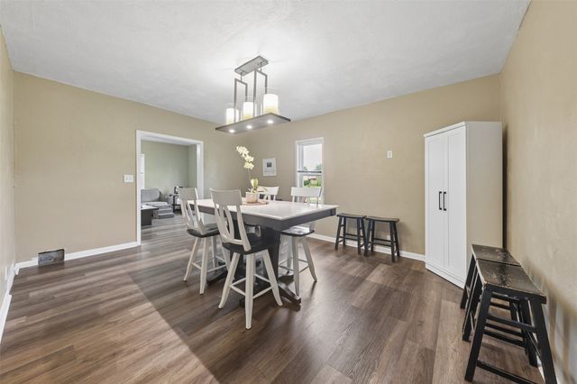 101 3rd Street NE, Mitchellville, IA 50169