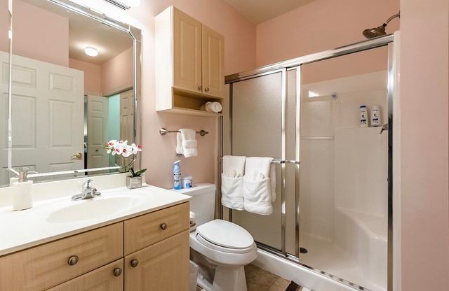 4883 Luster Leaf Cir Apt 104, Myrtle Beach, SC 29577
