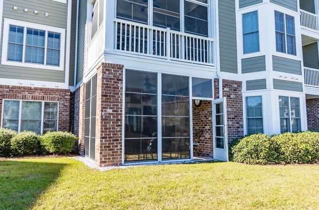 4883 Luster Leaf Cir Apt 104, Myrtle Beach, SC 29577