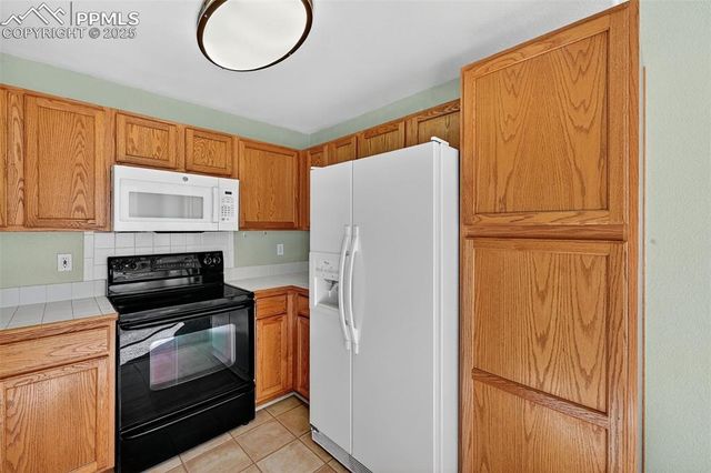 3895 Strawberry Field Grove A, Colorado Springs, CO 80906