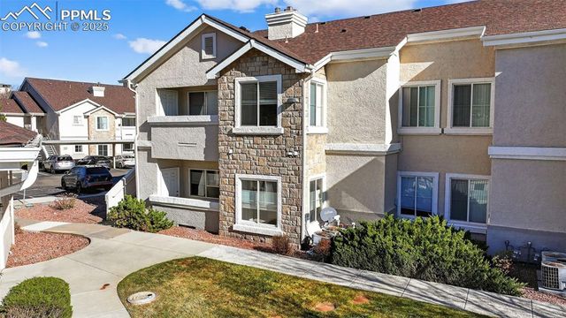3895 Strawberry Field Grove A, Colorado Springs, CO 80906