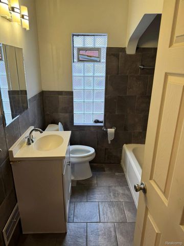 20471 Marx Street, Detroit, MI 48203