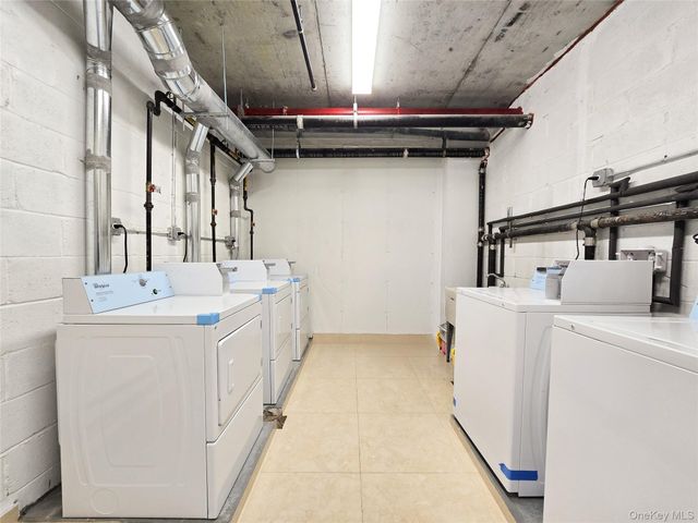 141-15 Cherry Avenue 3C, Flushing, NY 11355