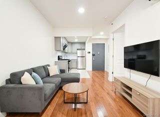 141-15 Cherry Avenue 3C, Flushing, NY 11355