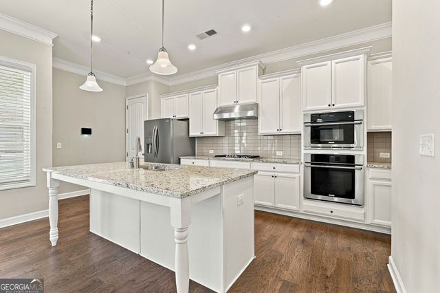 175 Concord Court, Fayetteville, GA 30214