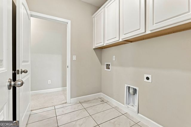 175 Concord Court, Fayetteville, GA 30214