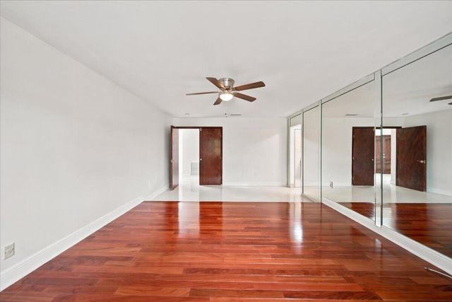 20009 NW 66th Place, Hialeah, FL 33015