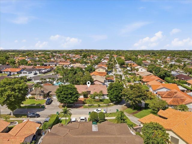 20009 NW 66th Place, Hialeah, FL 33015