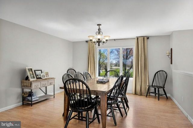 293 WATERFORD RD, Hammonton, NJ 08037