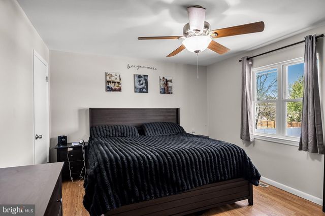 293 WATERFORD RD, Hammonton, NJ 08037