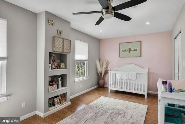 293 WATERFORD RD, Hammonton, NJ 08037