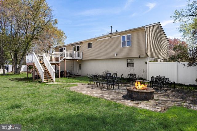 293 WATERFORD RD, Hammonton, NJ 08037