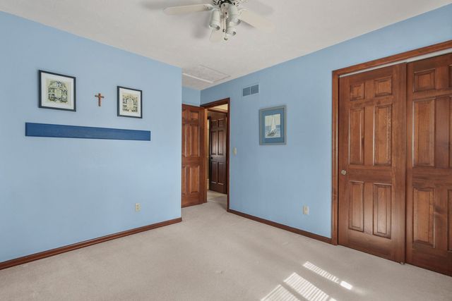 205 Blackhawk Drive, Park View, IA 52748