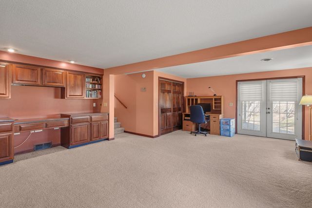 205 Blackhawk Drive, Park View, IA 52748