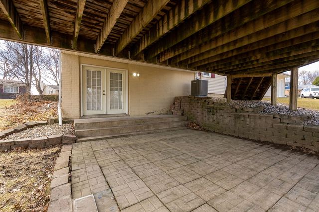 205 Blackhawk Drive, Park View, IA 52748