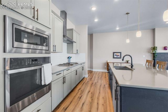 6903 Enclave Vista Loop, Colorado Springs, CO 80924