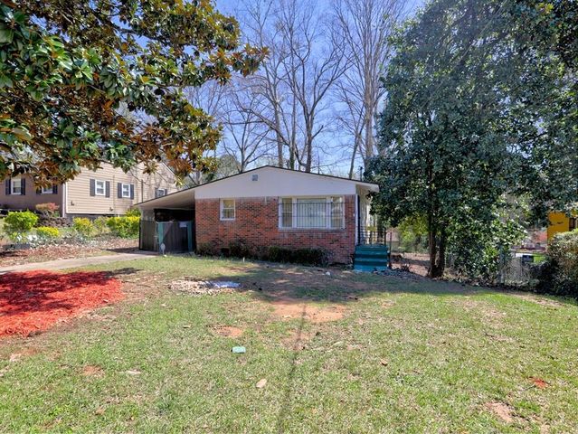 851 Amber Place NW, Atlanta, GA 30331