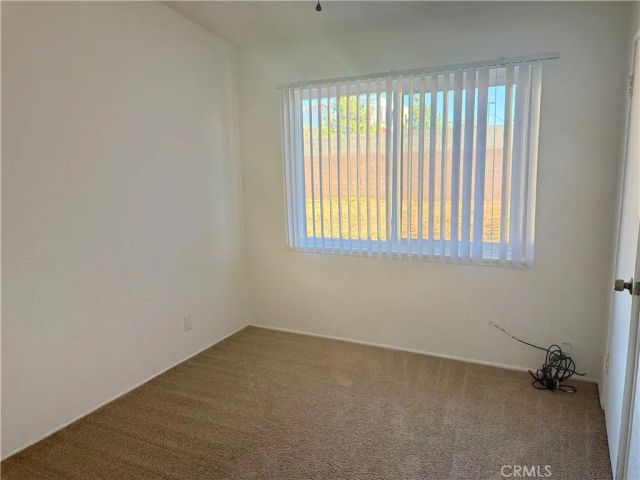 1016 W Avenue J14, Lancaster, CA 93534