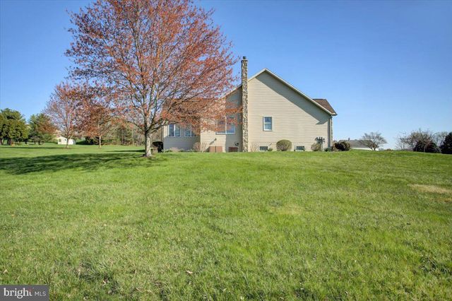 3 BRANDON LANE, Dillsburg, PA 17019