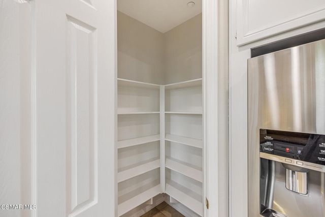 5353 Willow Oak Street, Simi Valley, CA 93063