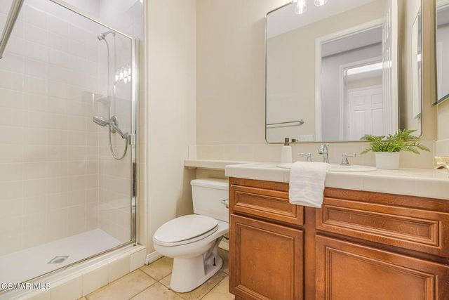 5353 Willow Oak Street, Simi Valley, CA 93063