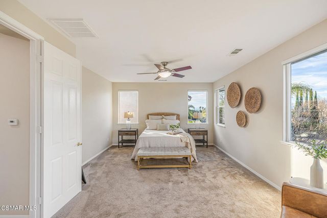 5353 Willow Oak Street, Simi Valley, CA 93063