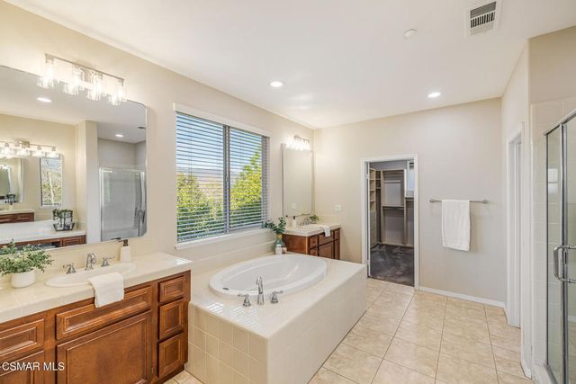 5353 Willow Oak Street, Simi Valley, CA 93063