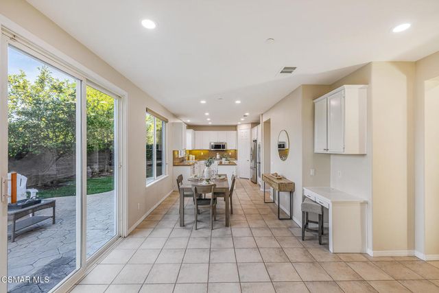 5353 Willow Oak Street, Simi Valley, CA 93063