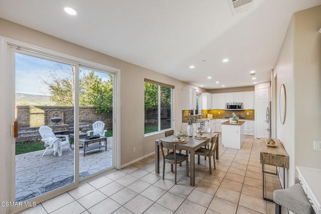 5353 Willow Oak Street, Simi Valley, CA 93063