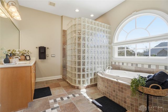 2639 Britannia Court, Beavercreek Twp, OH 45385