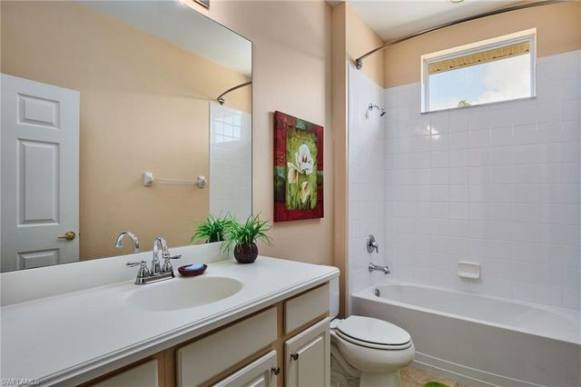 14573 Abaco Lakes DR 101, Fort Myers, FL 33908