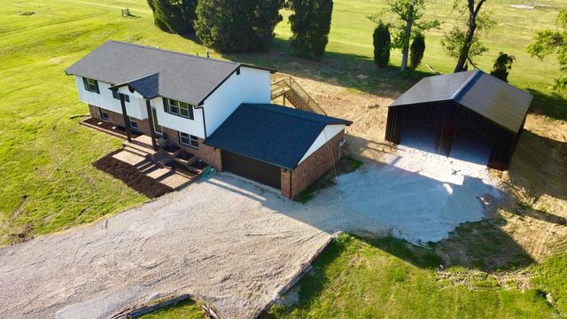 6888 Oak Grove Road, Newburgh, IN 47630