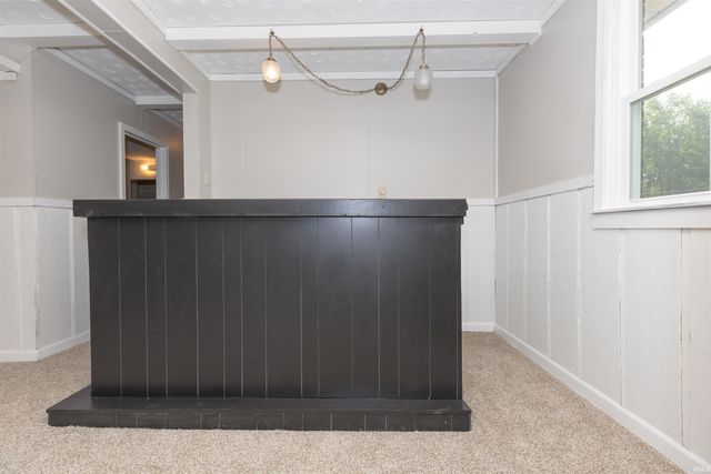 6888 Oak Grove Road, Newburgh, IN 47630