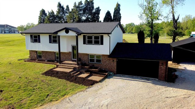 6888 Oak Grove Road, Newburgh, IN 47630