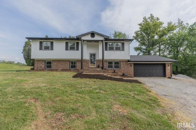 6888 Oak Grove Road, Newburgh, IN 47630