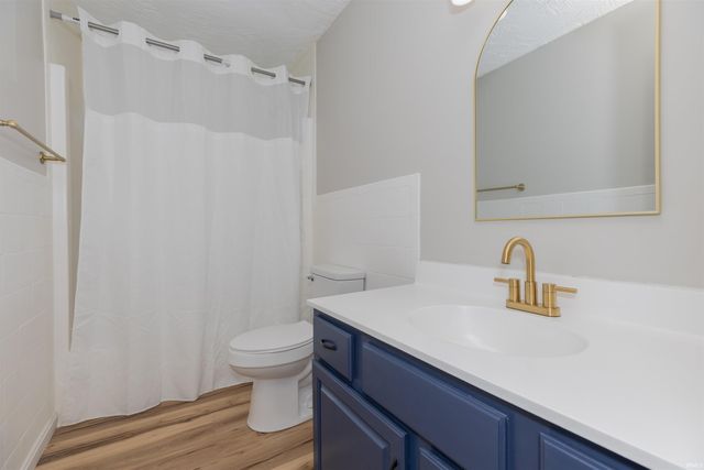 6888 Oak Grove Road, Newburgh, IN 47630