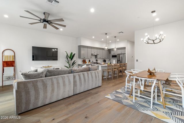 5151 N 13TH Place 7, Phoenix, AZ 85014