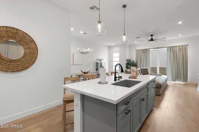 5151 N 13TH Place 7, Phoenix, AZ 85014