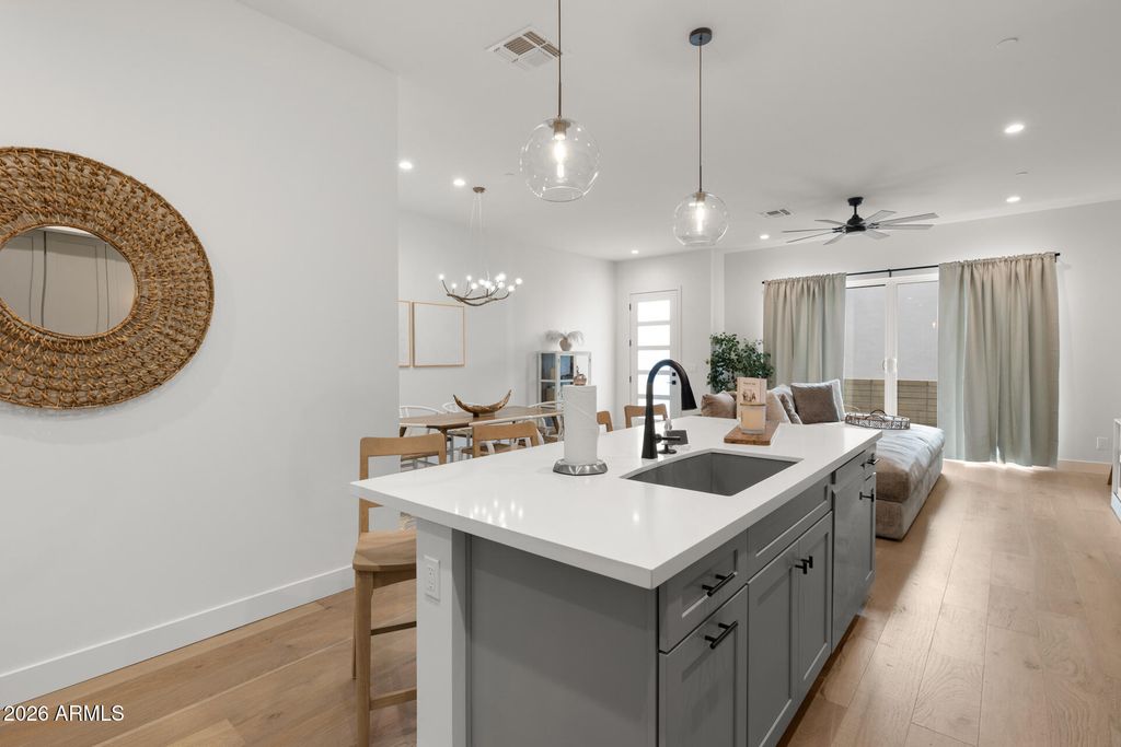 5151 N 13TH Place 7, Phoenix, AZ 85014 — photo 4