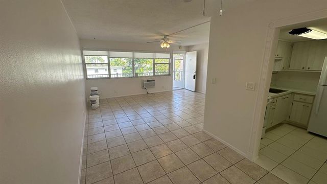 625 ANTIOCH Avenue 302, Fort Lauderdale, FL 33304