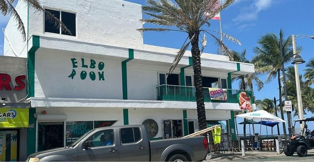 625 ANTIOCH Avenue 302, Fort Lauderdale, FL 33304