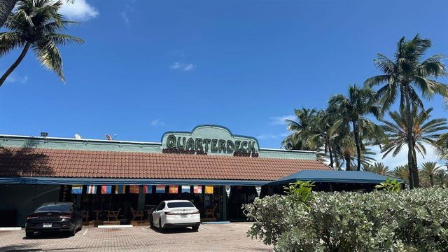 625 ANTIOCH Avenue 302, Fort Lauderdale, FL 33304